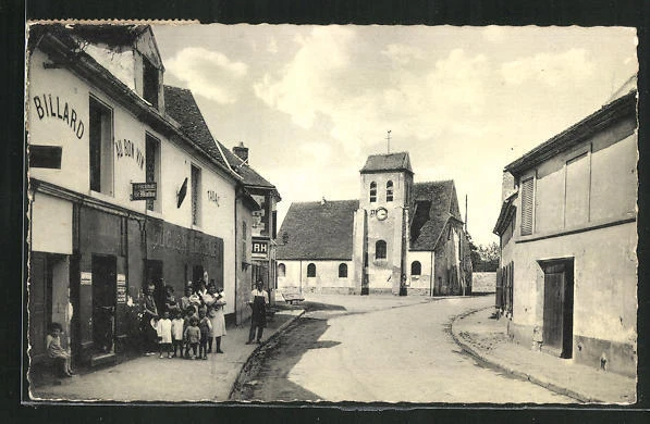 CPA Chaumontel, Place de l´Eglise, Cafè Pamart 1956