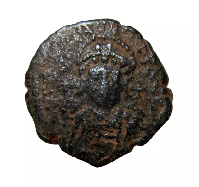 Byzantine. Ae Decanummium. Justinian I, 527-565 Ad. Theoupolis (Antioch) Mint.