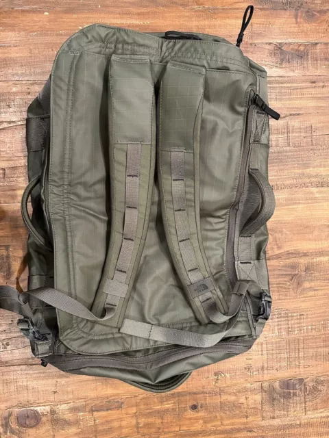 The North Face Base Camp Voyager Duffel Bag 32L Olive Green - NWT