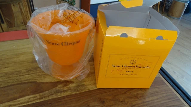 Seau à Glace XXL Veuve Clicquot – Double Magnum – Acrylique Transparent Avec Carton