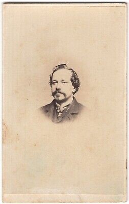 CIRCA 1860s CDV K.W. BENICZKY BEARDED MAN IN SUIT CIVIL WAR ERA NEW YORK