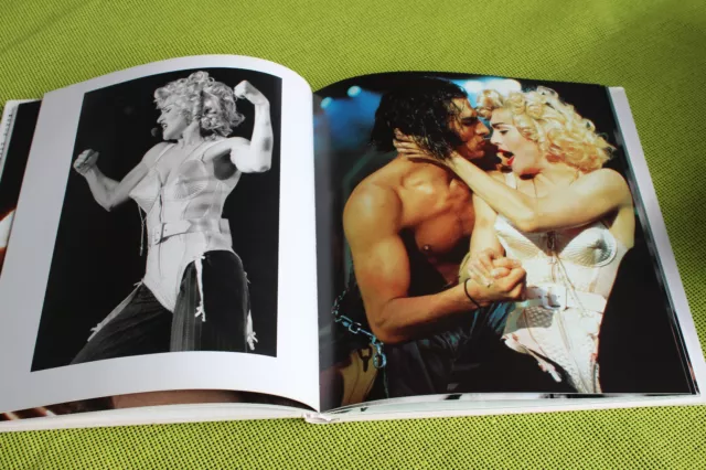 Popstar MADONNA Megastar Photographien 1988 - 1993, mit Essay von Camille Paglia