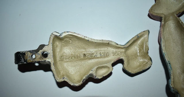 Vintage Upper Deck Cast Iron Wall Hanging Hooks Pair 1989 3