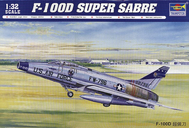 North American F-100D Super Sabre Trumpeter 02839