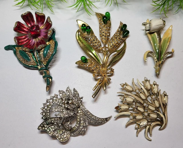 VINTAGE/ANTIQUE 5 pcs Art Deco FLOWER Brooch Pin Lot for TLC (missing stones)