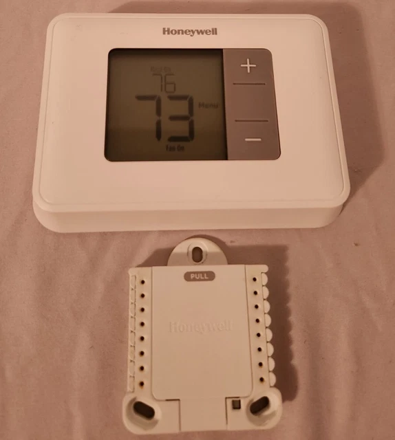 HONEYWELL HOME T2 Nonprogrammable Thermostat RTH5160D1003 White 12.99