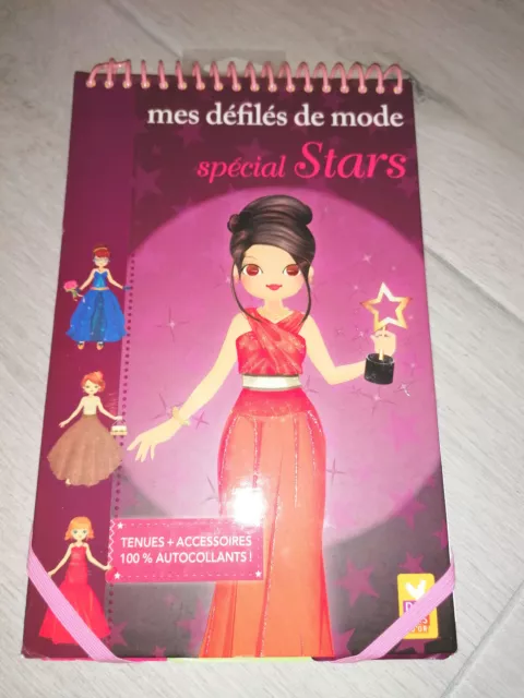 Carnet mode « Mes défilés mode spécial stars »