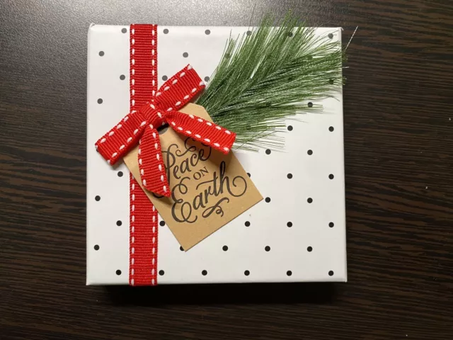 Amazon Gift Card Holder Gift Box Christmas Holiday (empty)