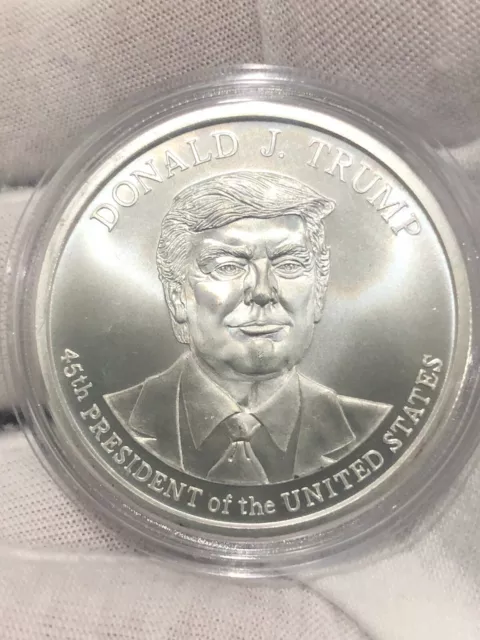 Donald Trump 2024 1 oz .999 Silver BU Coin 45th President Commemorative New MAGA