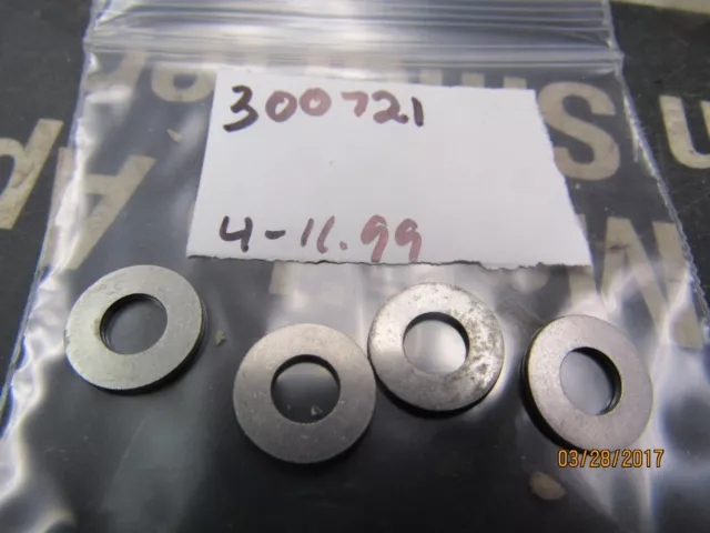 4 New  Omc Oem  Johnson Evinrude Washers 300721