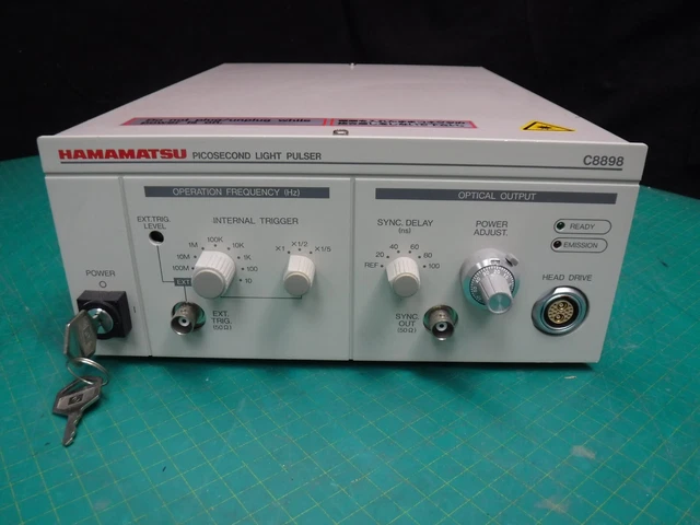 Hamamatsu picosecond Light pulser C8898 8898 with keys