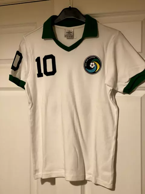 Umbro Pele ""10"" 1976 New York Cosmos Replik Fußball Shirt [Größe Medium]