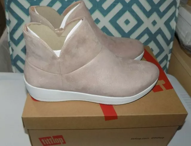 NEW NIB 7 FitFlop VALORIE SHIMMER ANKLE COOL TAUPE BOOTS WEDGE FIT FLOP $150