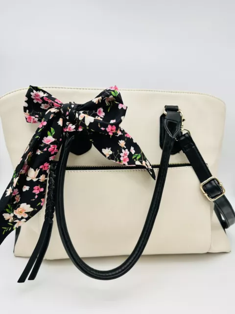 Kelly & Katie Large Designer Tote Handbag Purse Three Dividers Accent Tie Scarf 2