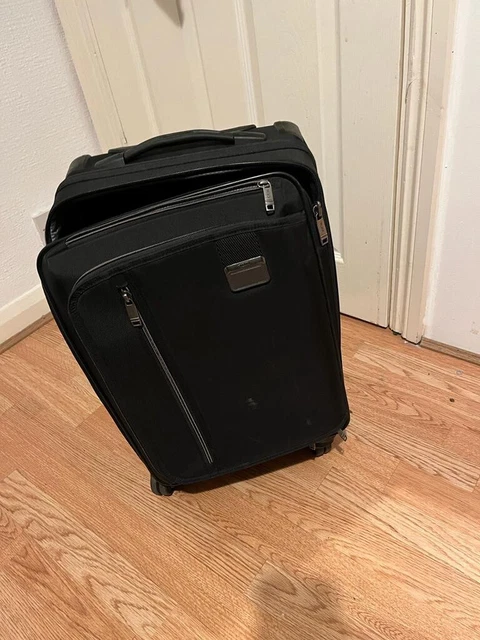 Tumi Merge International Carry On Luggage  Expandable