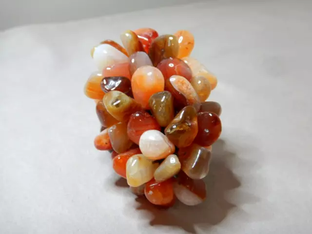 Old Chinese Carved And Polished Agate Gemstone Fruit Cluster 2