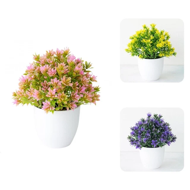 Flores decorativas artificiales realistas de plantas en macetas de simulación