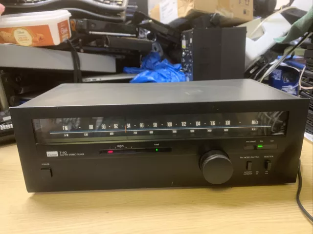 Vintage Sansui T-60 AM/FM Stereo Tuner