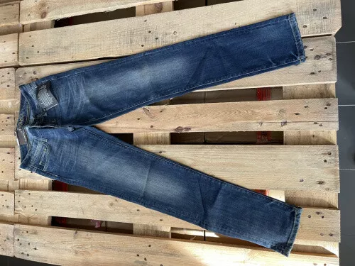 Marche Jeans Pantaloni Donna IN Restposten. Merce Taglia: 27-34. Condizioni Top