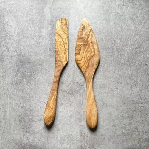 Olive Wood Cake Knife and Slicer Set. FREE P&P.