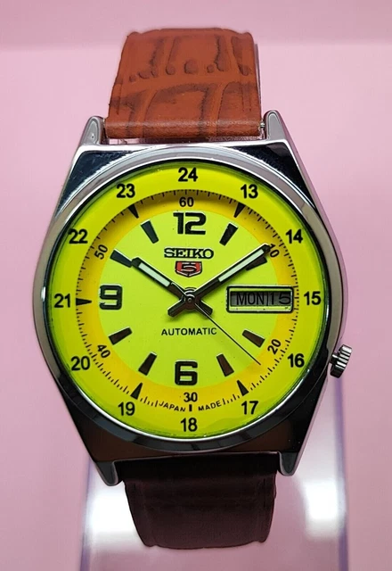 Seiko 5 Automatic Vintage 17J Men Hand Winding Watch 7009 Yellow Dial Japan Made