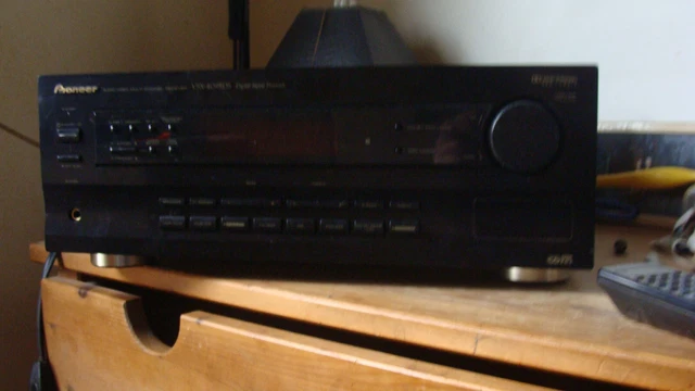ampli tuner pionner vsx 409rds digital signal processeur avec télécommande