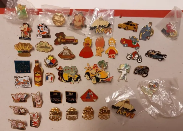 Lot De Pin's Ancien Voiture Moto Elf Disney Total Duracell Citroën Dessin-animé