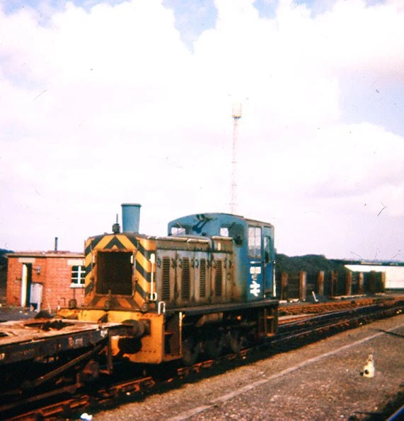 Original colour slide of 03035 br class 03 diesel shunter loco 4 50