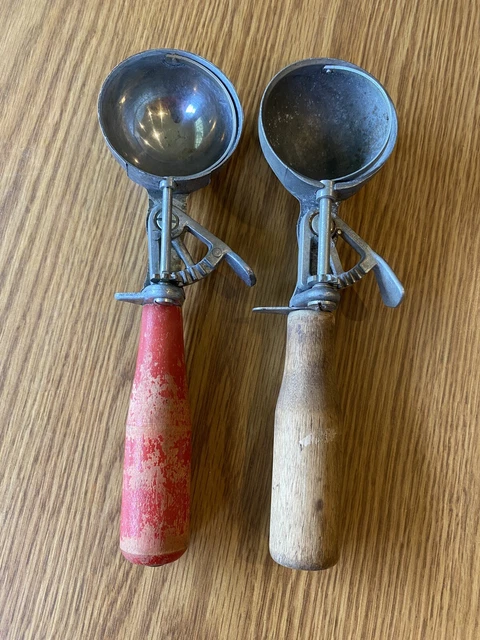 2 Vintage Wooden Handled Ice Cream Scoops. Brown Handled Stamped Peerless