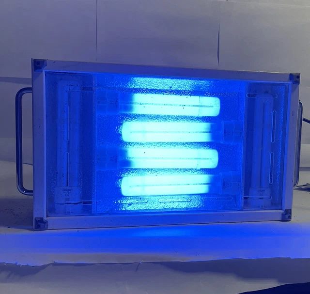 Drager Photo-Therapy 4000 Phototherapy Light