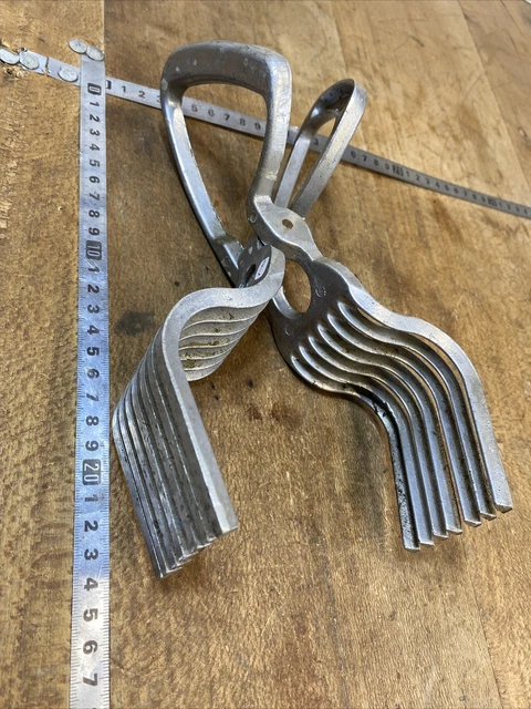 Coupe-Oeuf en Inox - Pujadas Pas Cher