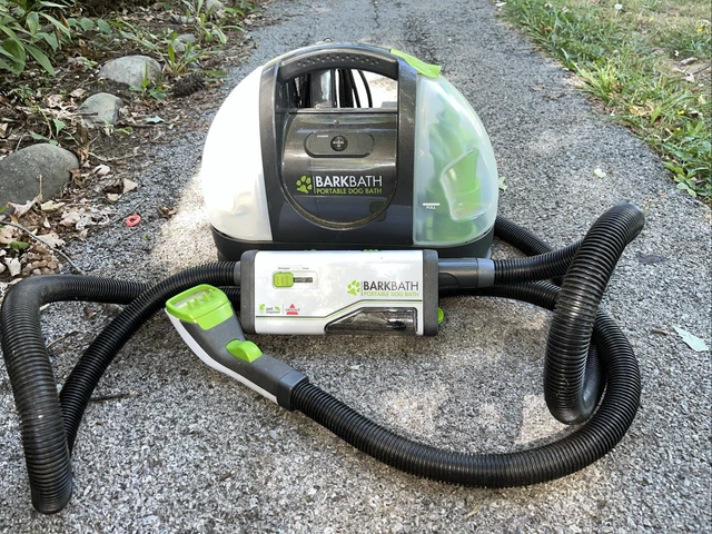 Vacuum Bark Bath Portable Dog Bath BISSELL BARKBATH PORTABLE Dog - Main Image