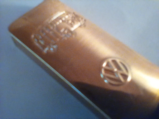VW FEUERZEUG GOLD Optik - Signatur Volkswagen für VW Freunde !! EUR 8 ... VW FEUERZEUG GOLD Optik - Signatur Volkswagen für VW Freunde !! EUR 8 ...
