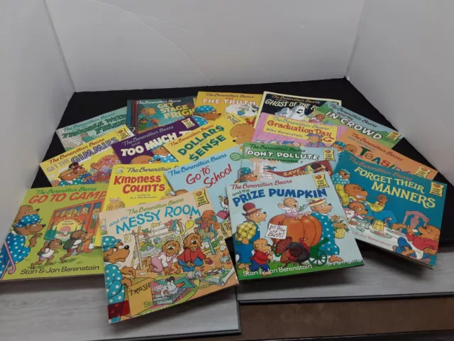 Lot of 16 Berenstain Bears Books by Stan & Jan Berenstain, Mixed Children's Set