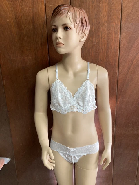 Brand New! Girls “Unbranded” Bra &Thong Pantie Set,Bra 32A, Pantie Girls 12/14