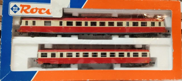 ROCO COFFRET AUTORAIL diesel unifié X2800 + remorque éclairée 43009 NEUF EUR 225,00 - FR