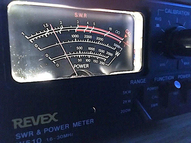 REVEX SWR & POWER METER W 510 1.6-30 MHz - 5 KW - ILLUMINATED