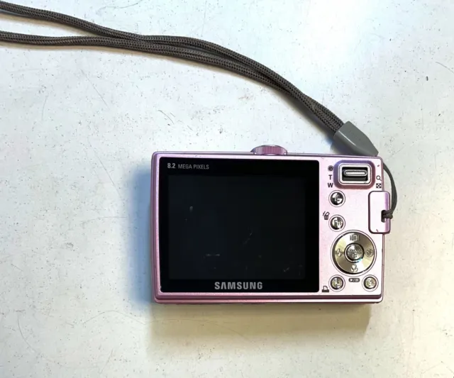 Samsung P800 8.0MP Compact Digital Camera Pink. Read!!