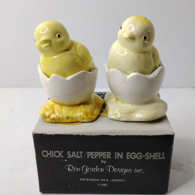 Vintage Ron Gordon Designs Chicks In Eggs Salt And Pepper Shakers