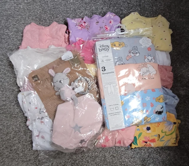 baby girls clothes  bundle 16 mix sizes from Newborn Up to 1 month