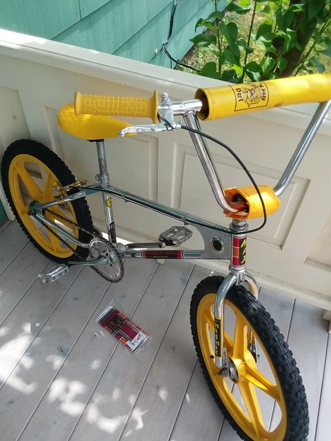1981 MONGOOSE MOTOMAG Vintage BMX Stranger Things decal kit