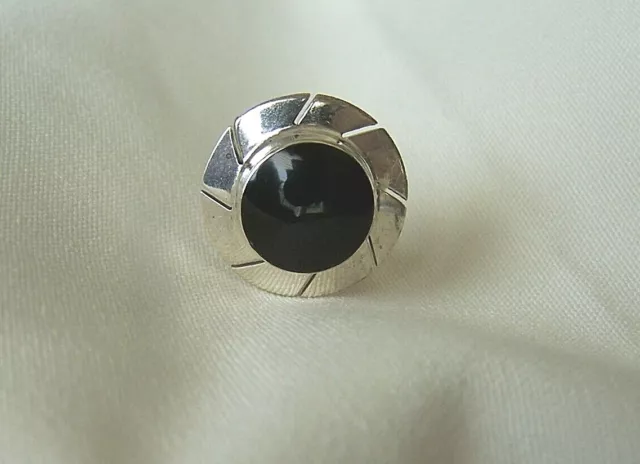 Black Onyx  Taxco  Estate Ring Sterling Silver  925  Size 6 Cutie 2