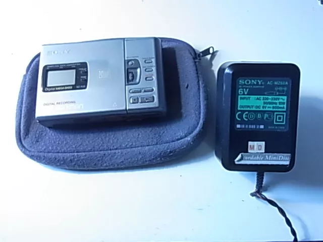 Sony MZ-R30 MD MiniDisc Walkman Portable Recorder