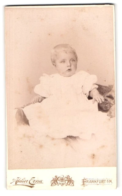 Fotografie Atelier Erna, Frankfurt a. M., Kaiserstr. 5a, Portrait Kind im weiße