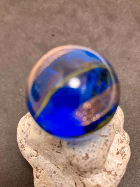 AA/2---beautiful contemporary lutz swirl marble, 0.83" mint