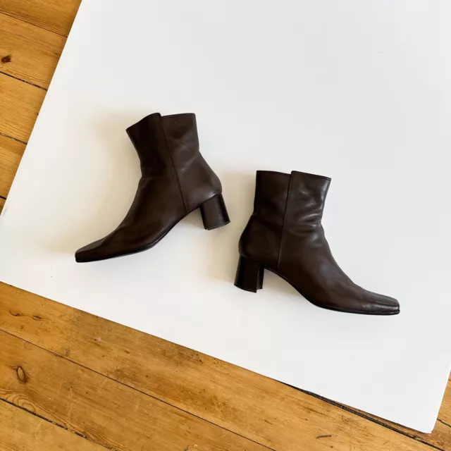Vintage 90s Brown Leather Boots Sz 8.5 Square Toe Heeled Ankle Nine West