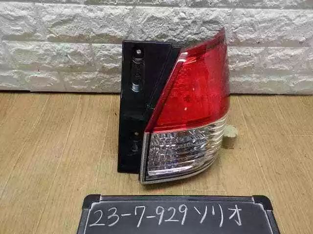 SUZUKI Solio 2014 DBA-MA15S Right Tail Light 3565054MB0 [Used] [PA98262478]
