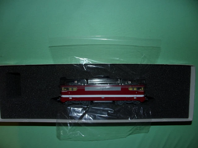 Locomotive électrique BB 22218 Transilien PAC digitale - N 1/160