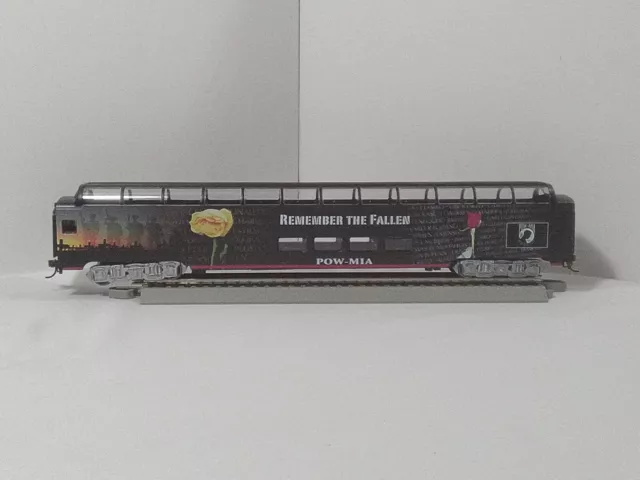 Collectable Bachmann Pow-Mia Express Train "Remember The Fallen" Passenger Car. 3