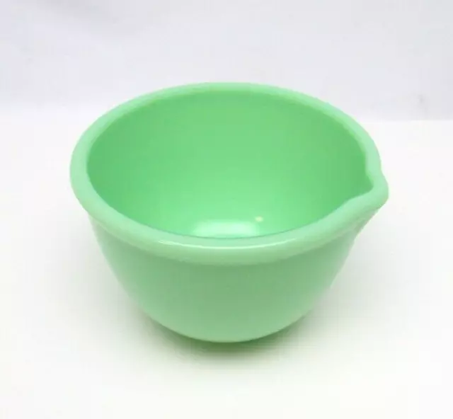 Vintage McKee? Jade-ite Uranium Sunbeam Mixmaster Mixing Bowl with Spout NOS (B)